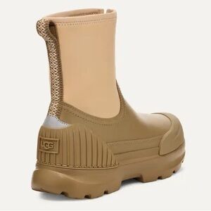 NWT UGG NEUMEL X ZIP ANKLE BOOTS Size 7